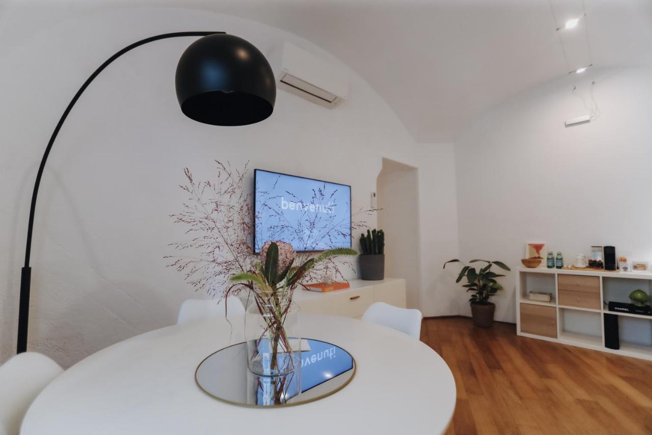 Insieme Suites 나폴리 외부 사진
